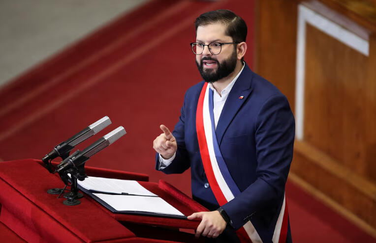 Chilean President Gabriel Boric speaking in Chile’s National Congress Building on June 1, 2025. Photo by Rodrigo Garrido for Reuters